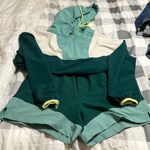 Old Navy activewear set